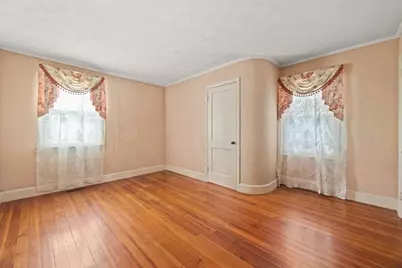 25 Winward St, Fall River, MA 02724 - Photo 17