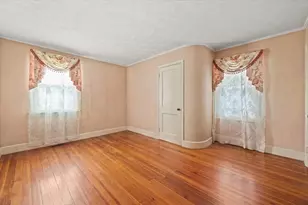 25 Winward St, Fall River, MA 02724 - Photo 17