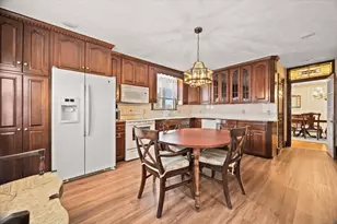 25 Winward St, Fall River, MA 02724 - Photo 13