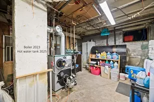 25 Winward St, Fall River, MA 02724 - Photo 25