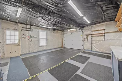 25 Winward St, Fall River, MA 02724 - Photo 35