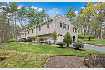 56 Leland Rd, Norfolk, MA 02056 - Photo 3