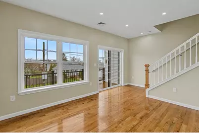 310 King  St, Fall River, MA 02724 - Photo 7