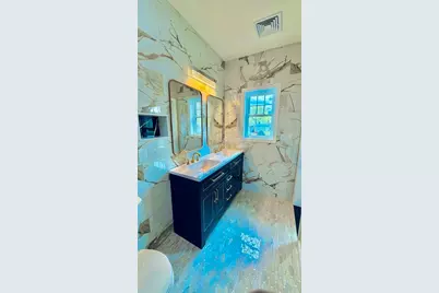 310 King  St, Fall River, MA 02724 - Photo 9