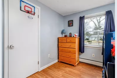 142 Mattawa Cir, Orange, MA 01364 - Photo 11