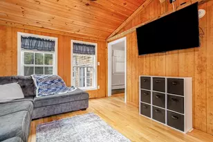 142 Mattawa Cir, Orange, MA 01364 - Photo 9