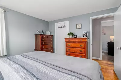 142 Mattawa Cir, Orange, MA 01364 - Photo 17