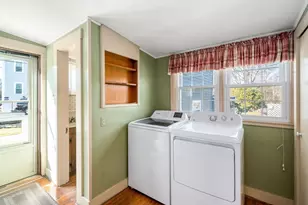 38 & 38R High St, Rockport, MA 01966 - Photo 17