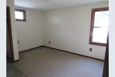 30 Taft Ave, Mendon, MA 01756 - Photo 9