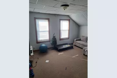 226 Haffards St, Fall River, MA 02723 - Photo 15