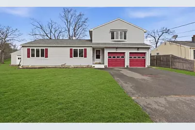 70 Warwick Rd, Chicopee, MA 01020 - Photo 1