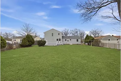 70 Warwick Rd, Chicopee, MA 01020 - Photo 31