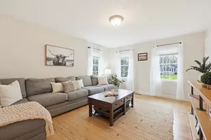 147 Commonwealth Ave, Attleboro, MA 02703 - Photo 15