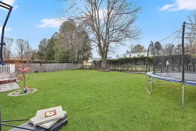 47 Ravenwood St, Springfield, MA 01129 - Photo 29