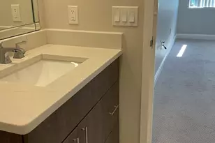 1006 Paradise Rd, Swampscott, MA 01907 - Photo 11