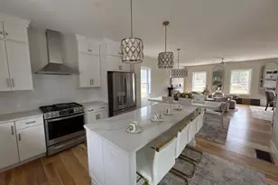 22 Elise Ave, Londonderry, NH 03053 - Photo 7