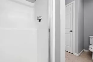 35 Collins St, Danvers, MA 01923 - Photo 17