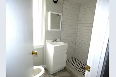 7 Greenwood St #B, Wakefield, MA 01880 - Photo 7