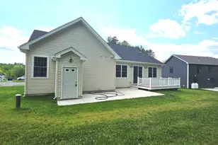 31 High Blf Rd, Belchertown, MA 01007 - Photo 31