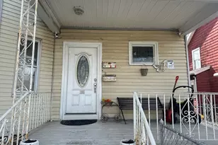 105 Summer St, Everett, MA 02149 - Photo 3