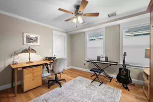 100 Burrill St, Swampscott, MA 01907 - Photo 25