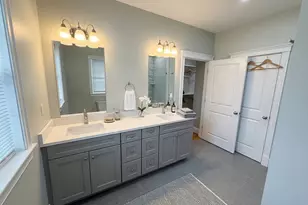 42 Parsons St, Newton, MA 02465 - Photo 23