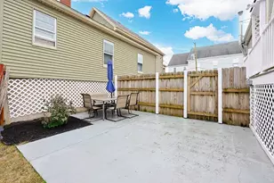4 Webster St, Lynn, MA 01902 - Photo 31