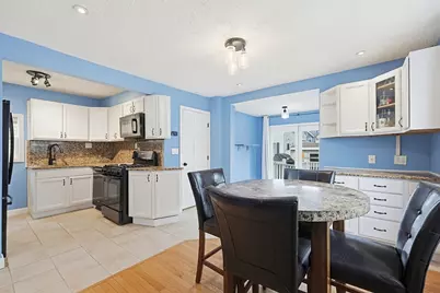 4 Webster St, Lynn, MA 01902 - Photo 3