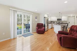 24 Reservoir Rd, Pembroke, MA 02359 - Photo 19