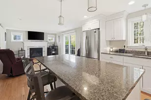 24 Reservoir Rd, Pembroke, MA 02359 - Photo 11