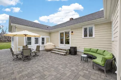 68 Merrimac St, Dartmouth, MA 02748 - Photo 25