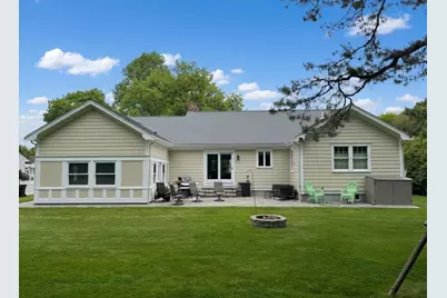 68 Merrimac St, Dartmouth, MA 02748 - Photo 27