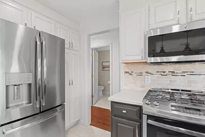 68 Merrimac St, Dartmouth, MA 02748 - Photo 11