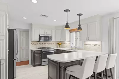 68 Merrimac St, Dartmouth, MA 02748 - Photo 9