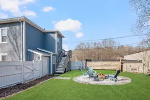 8 Oak St, North Attleboro, MA 02760 - Photo 23