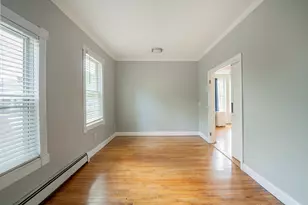 8 Oak St, North Attleboro, MA 02760 - Photo 9