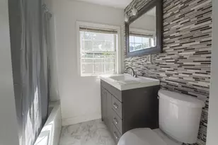 8 Oak St, North Attleboro, MA 02760 - Photo 21