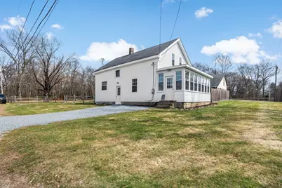 243 Chestnut St, Rehoboth, MA 02769 - Photo 3