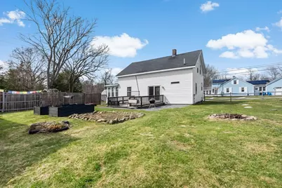 243 Chestnut St, Rehoboth, MA 02769 - Photo 5