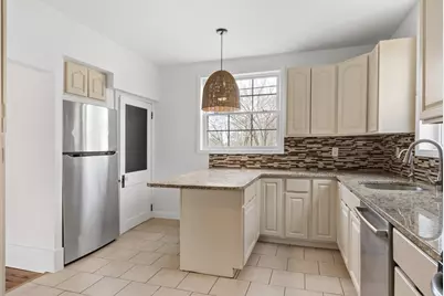 243 Chestnut St, Rehoboth, MA 02769 - Photo 9