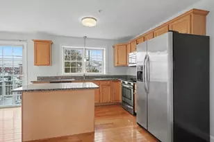 1975 Middlesex St, Lowell, MA 01851 - Photo 7