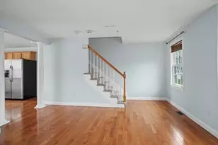 1975 Middlesex St, Lowell, MA 01851 - Photo 11