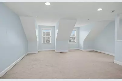 1975 Middlesex St #10, Lowell, MA 01851 - Photo 25