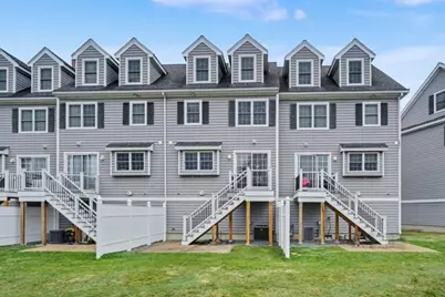 1975 Middlesex St #10, Lowell, MA 01851 - Photo 3