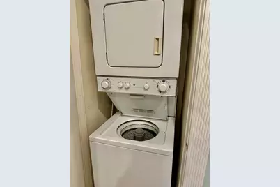 49 Grove St #4, Newton, MA 02466 - Photo 11