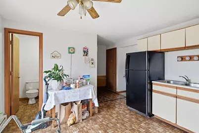 64-66 Ferris St, Springfield, MA 01151 - Photo 17