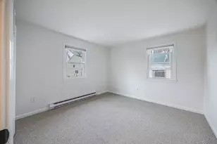 25 Enfield St, North Andover, MA 01845 - Photo 33