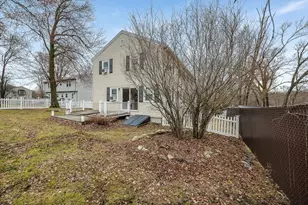 25 Enfield St, North Andover, MA 01845 - Photo 5