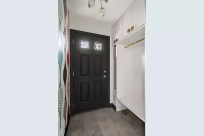 115 Governor Winthrop Rd #115, Somerville, MA 02145 - Photo 3