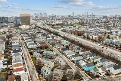 115 Governor Winthrop Rd #115, Somerville, MA 02145 - Photo 29